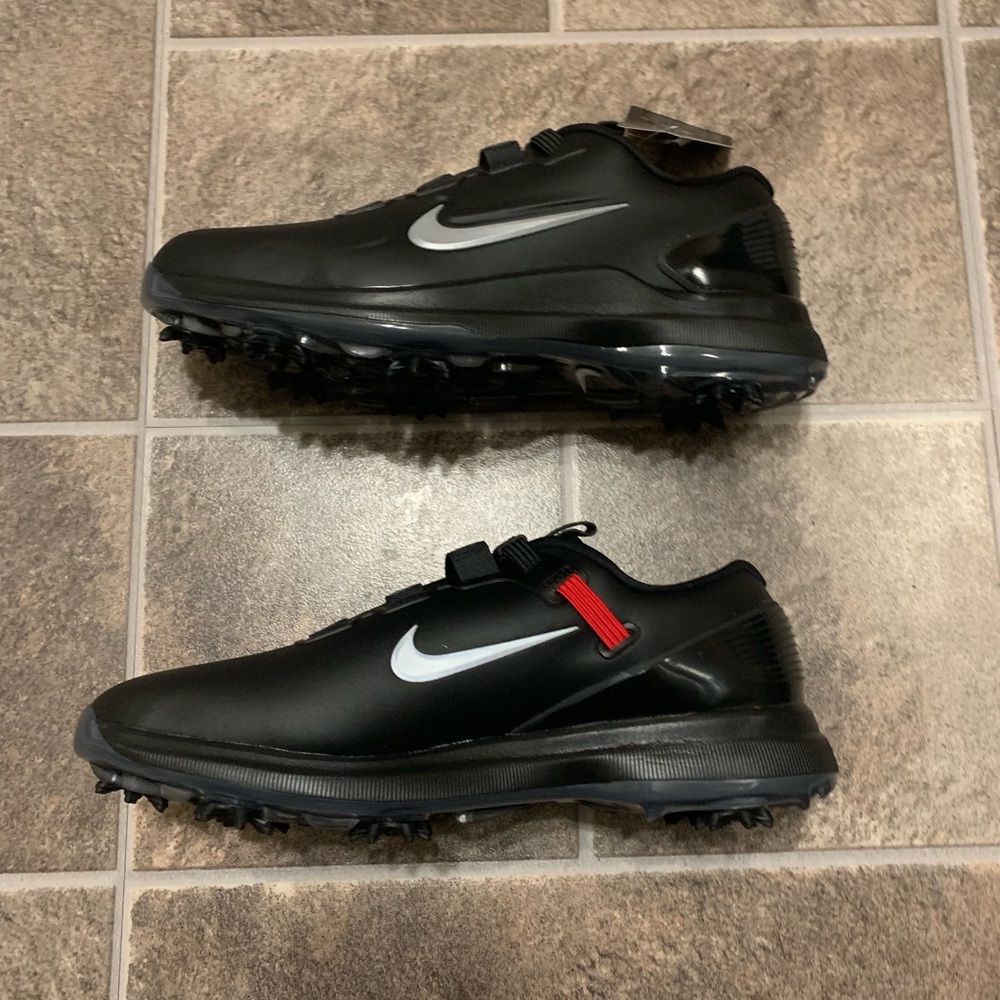 Nike Tiger Woods TW71 Fast Fit Golf Shoes - Picture 2 of 8